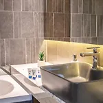Apartament Cozy Qualis At Coresi Mall *