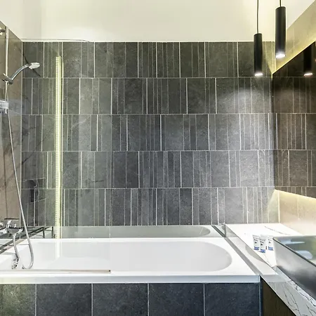 Qualis Apartments Coresi Mall Brasov *