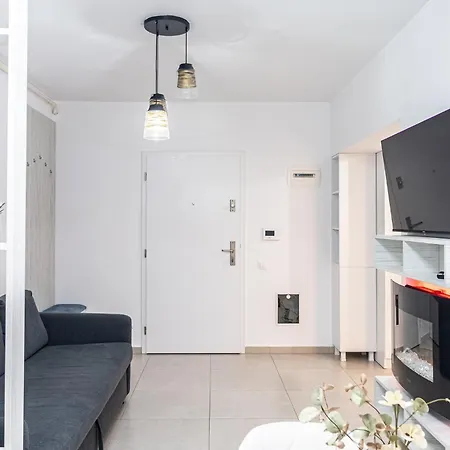 Cozy Qualis Apartments At Coresi Mall Brasov