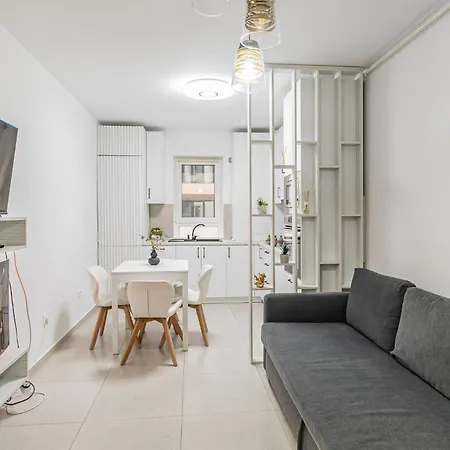 Cozy Qualis Apartments At Coresi Mall Brasov * Braşov