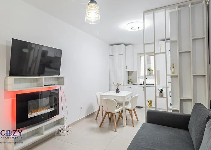 Apartamento Cozy Qualis Apartments At Coresi Mall Brasov