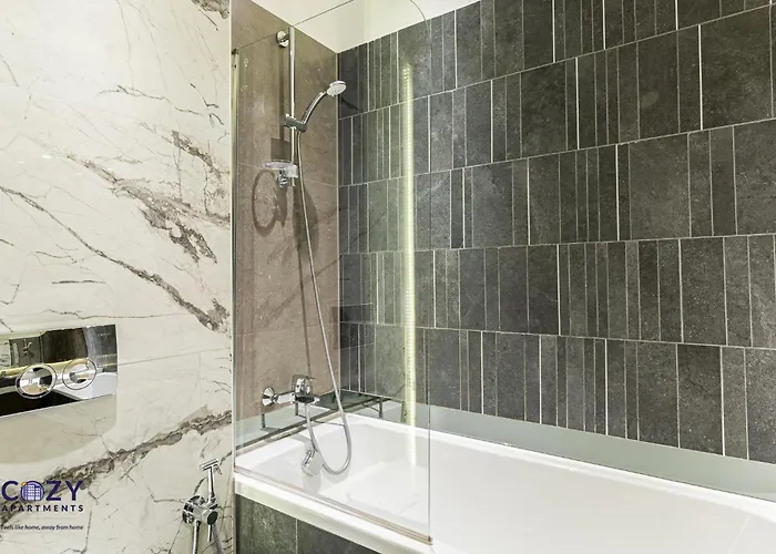 公寓 Cozy Qualis Apartments At Coresi Mall Brasov *